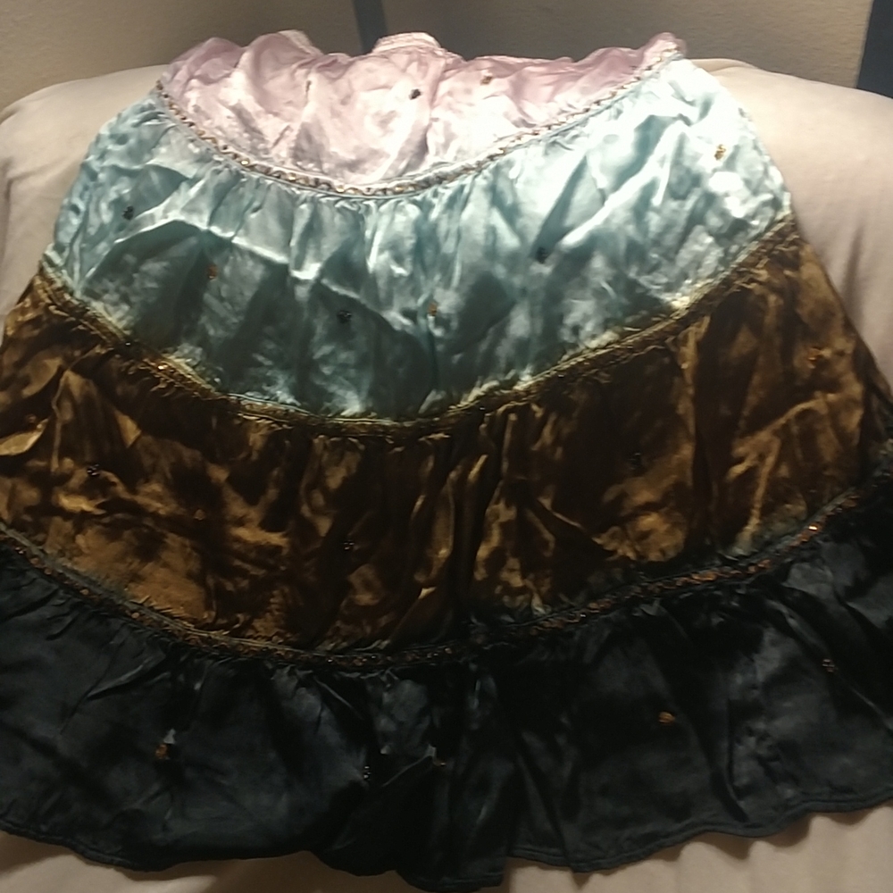 Nwt Boho skirt w/ sequins.